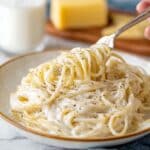 The Best 10-Minute Cream Cheese Pasta Recipe