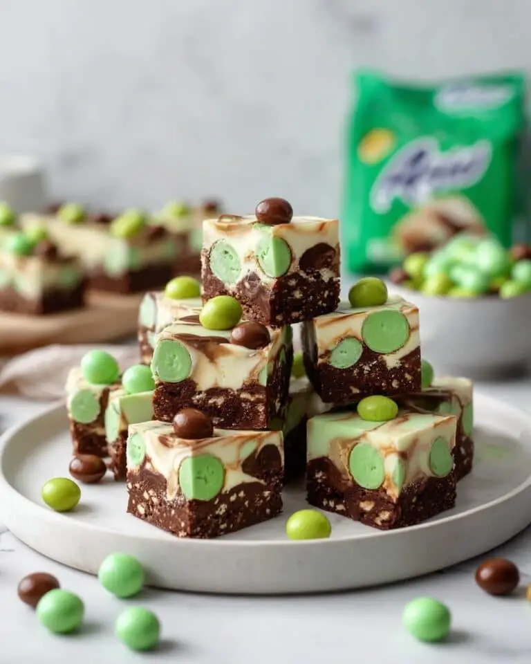 Easy No-Bake Mint Aero Traybake Recipe