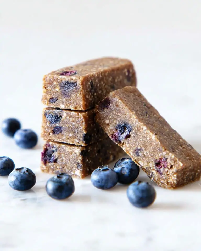 Homemade Vegan Blueberry Oatmeal Protein Bars Recipe