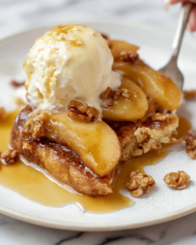 15-Minute Apple Pie a la Mode Recipe