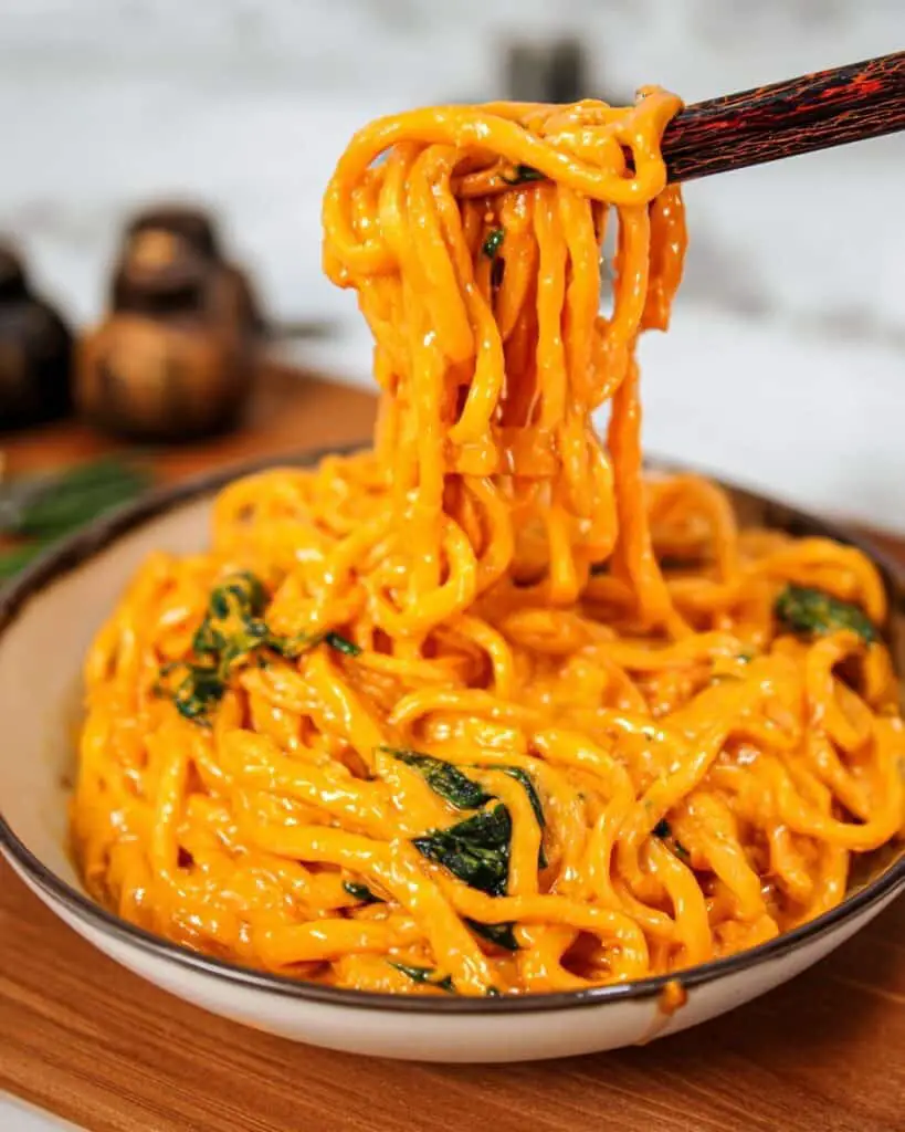 Creamy Gochujang Udon Noodles Recipe