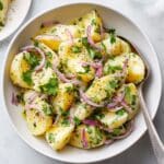 Yuca con Mojo (Yuca With Garlic Sauce) Recipe