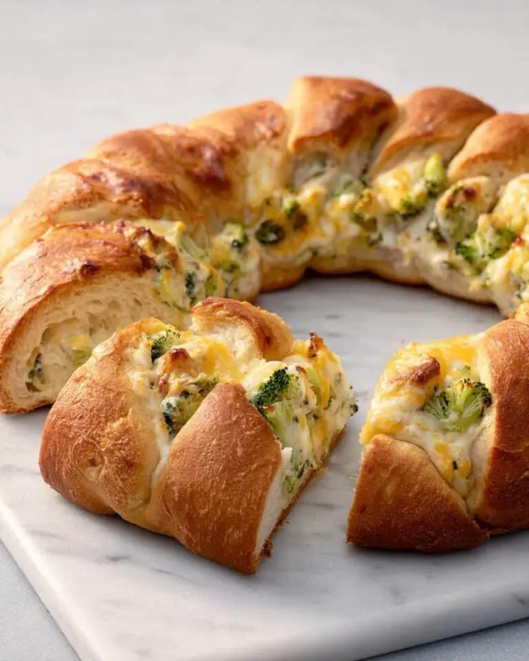 Chicken Ring Crescent Wreath Recipe