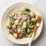 Creamy Mushroom and Spinach Gnocchi Recipe