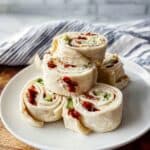 Turkey and Hummus Pinwheel Sandwiches Recipe