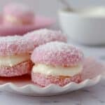 Raspberry & Cream Jelly Cakes Recipe