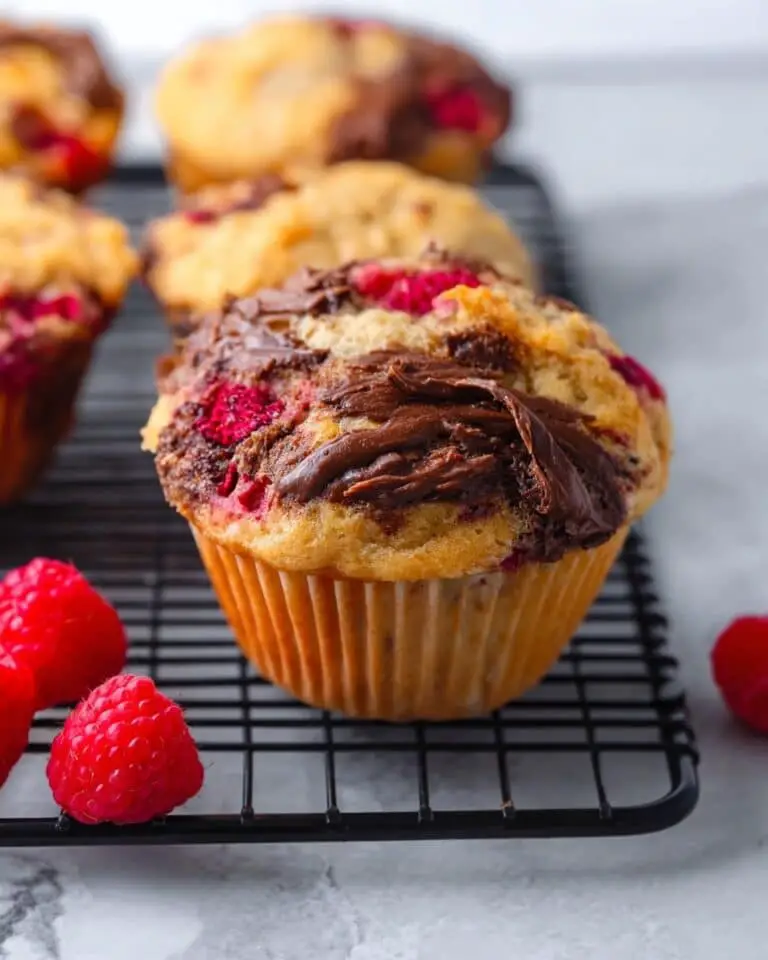 Dark Chocolate Chunk Raspberry Crumb Muffins Recipe
