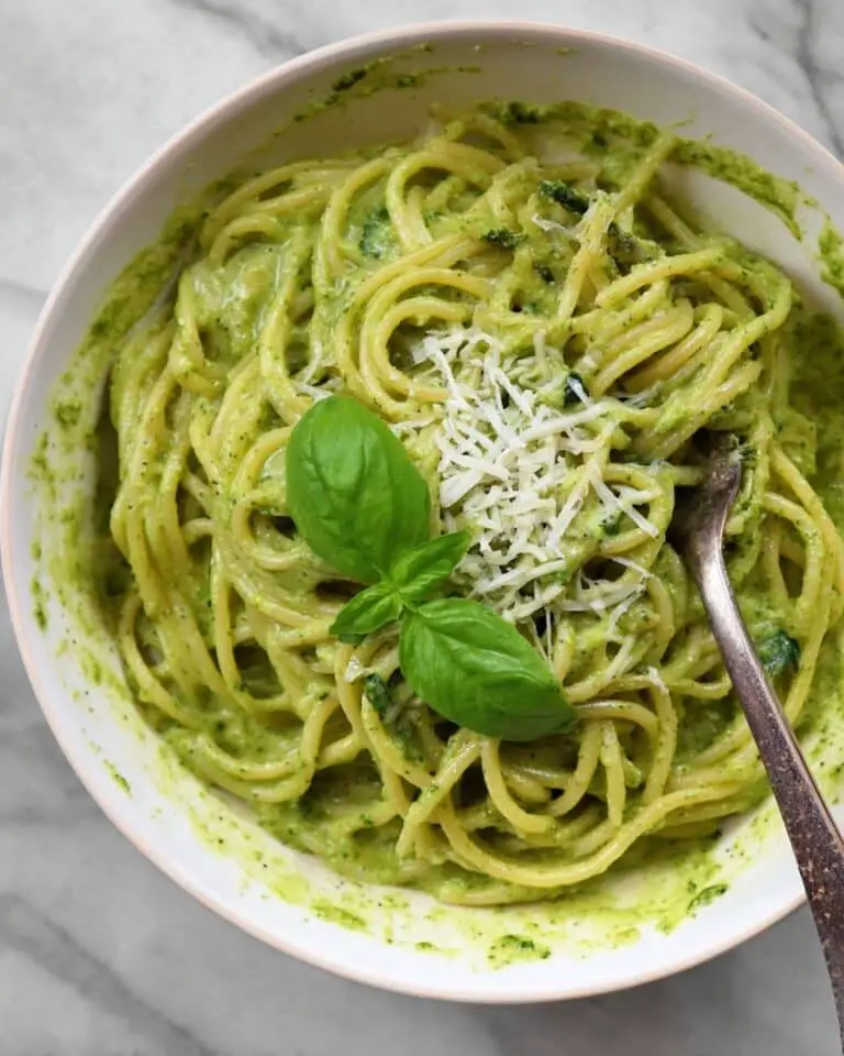 Creamy Avocado Pasta Sauce (Green Pasta) Recipe