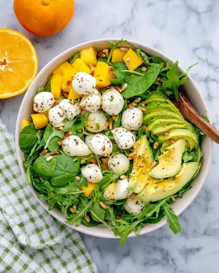 Rucola-Mango-Salat mit Pinienkernen Recipe