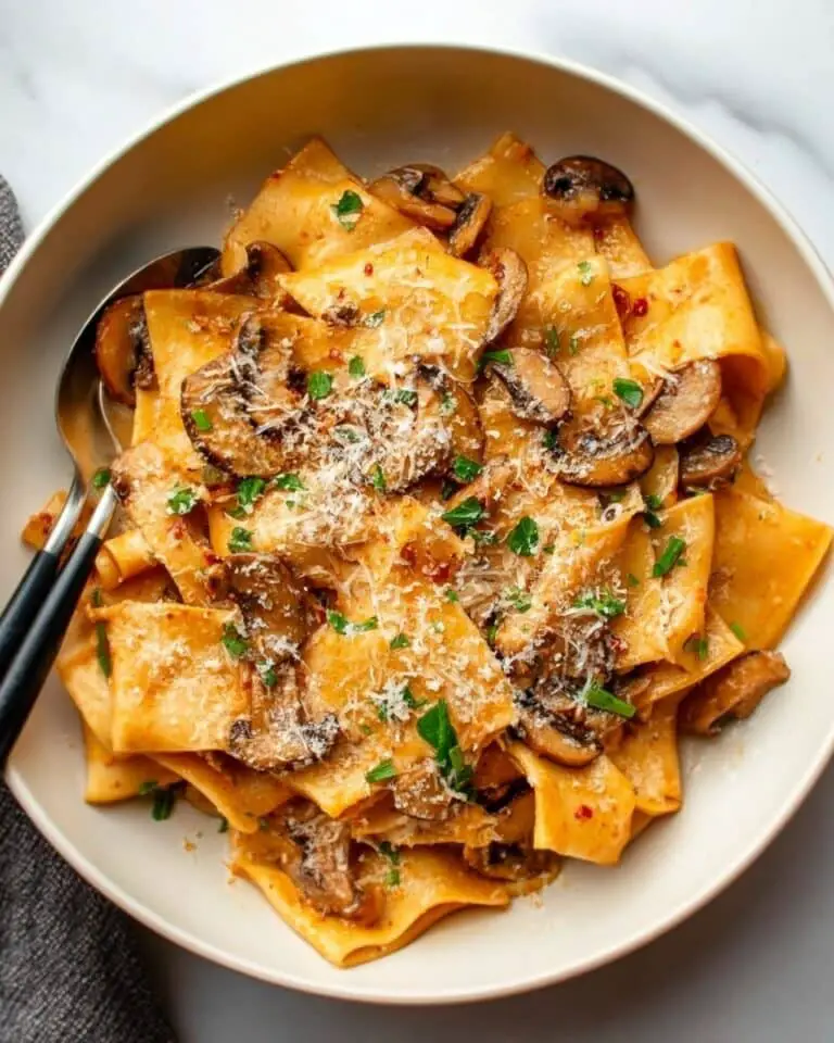 Gochujang Pasta with Mushrooms, Cream, and Chives Recipe