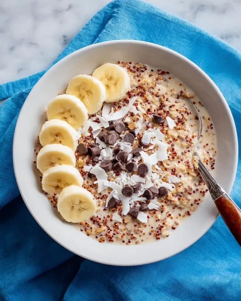 Quinoa Breakfast Bowl with Coconut Milk and Toppings Recipe