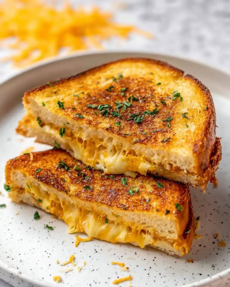 Easy Garlic Bread Grilled Cheese Recipe
