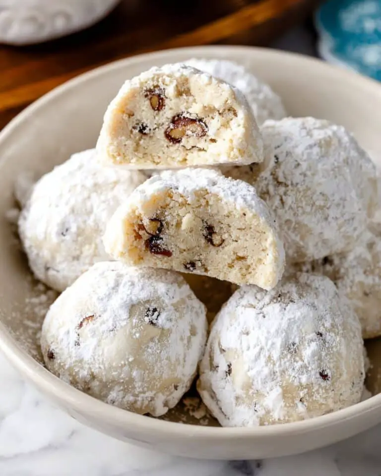 Mom’s Russian Tea Cakes Recipe