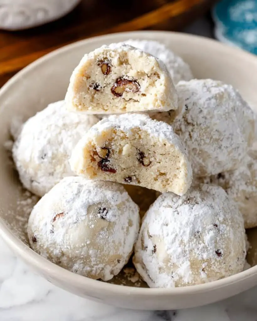 Mom’s Russian Tea Cakes Recipe