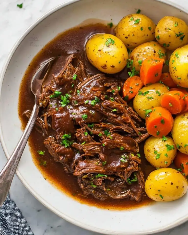 Instant Pot Pot Roast with Rich Gravy and Vegetables Recipe