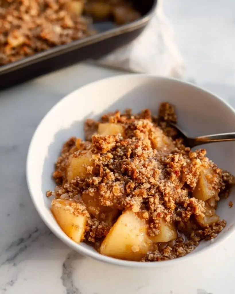 Healthy Breakfast Apple Crumble
