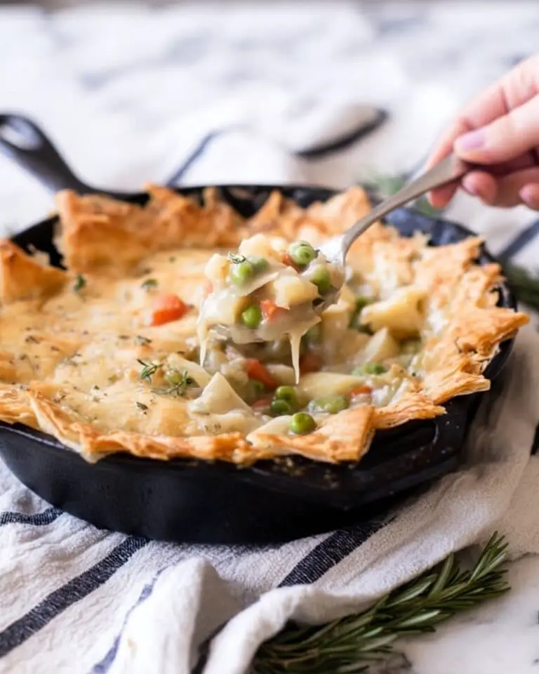 Easy One Pot Chicken Pot Pie Recipe