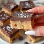 No-Bake Protein Bars with Chocolate Chips and Peanut Butter Recipe