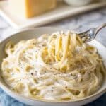 10-Minute Cream Cheese Pasta