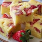 Strawberry Cream Cheese Cake Squares Recipe