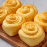 Steamed Rose Buns: Light and Effortless Pumpkin-Flavored Steamed Buns Recipe