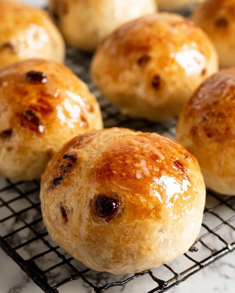 Classic Hot Cross Buns with Raisins and Spices Recipe