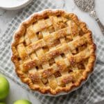 Homemade Classic Apple Pie with Flaky Crust and Perfect Spices Recipe