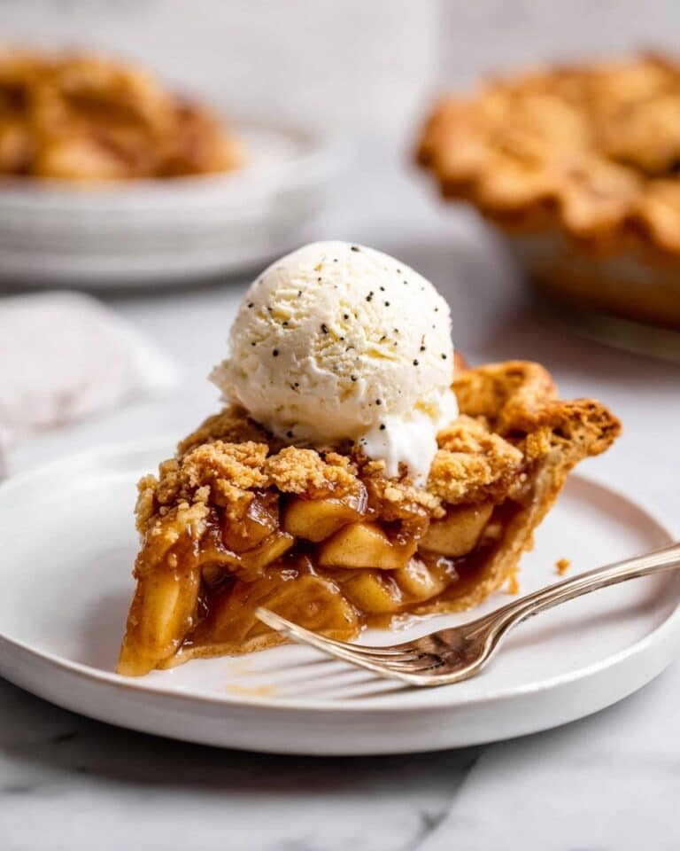 Apple Pie à la Mode (Apple Pie with Ice Cream Recipe) Recipe