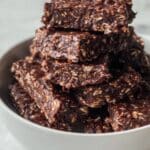 Chocolate Oat Breakfast Bars Recipe