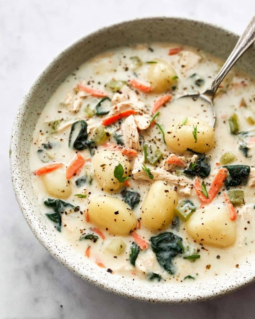 Olive Garden Chicken Gnocchi Soup Recipe