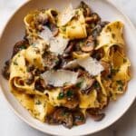 Garlic Mushroom Pasta with Lemon Parmesan Sauce Recipe