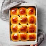 Easy Homemade Dinner Rolls Recipe